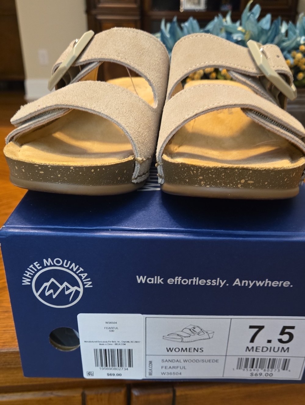 White Mountain Footbeds Fearful Women's' Tan Suede Double-Strap Sandals 7.5M - Picture 3 of 7